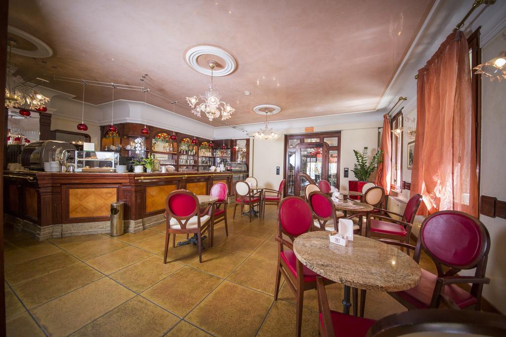 Hotel Spessotto Portogruaro Exteriör bild