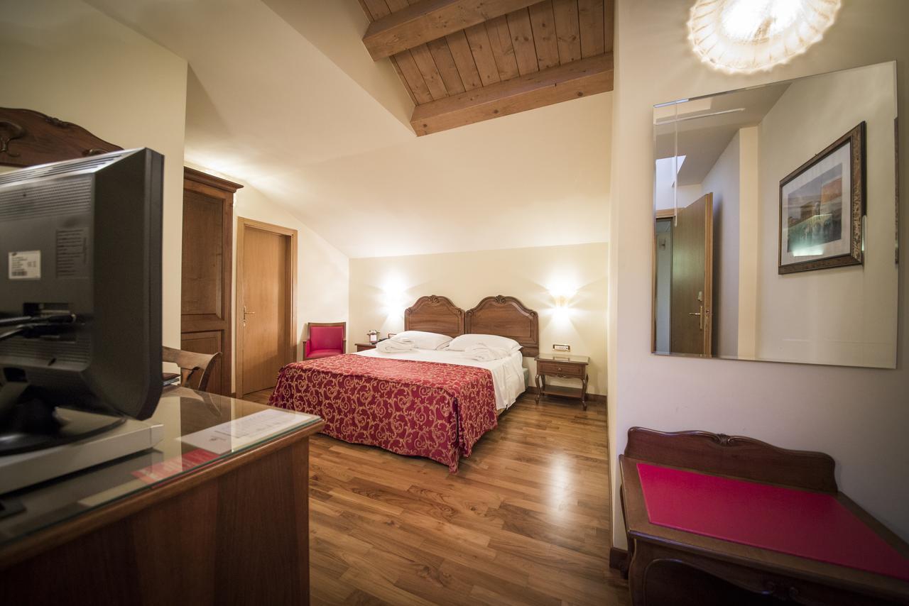 Hotel Spessotto Portogruaro Exteriör bild