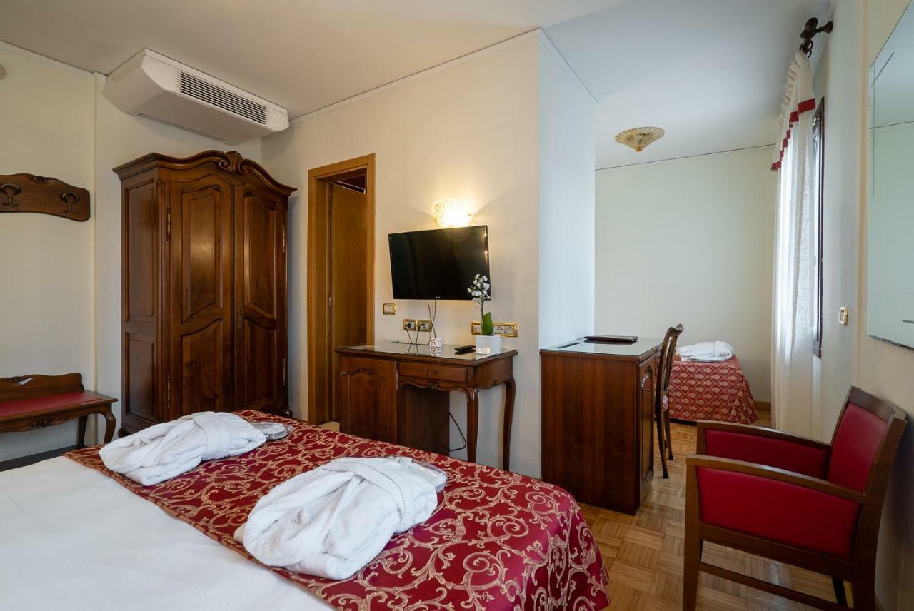 Hotel Spessotto Portogruaro Exteriör bild